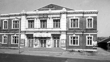 Hillsborough Park Cinema (latterly a Netto and then an Asda Supermarket), Middlewood Road 