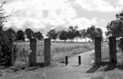 Entrance to Parson Cross Park