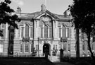 Sir Frederick Mappin Building, University of Sheffield, Mappin Street