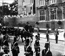 View: s03224 Royal visit of King Edward VII and Queen Alexandra as they arrive at the University of Sheffield
