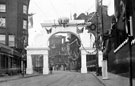 View: s03318 Decorative arch, Commercial Street, to celebrate the royal visit of King Edward VII and Queen Alexandra