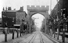 View: s03340 Decorative arch, West Street, for the royal visit of King Edward VII and Queen Alexandra