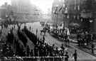 View: s03390 Royal visit of Prince and Princess of Wales (George and Mary) as they arrive at the Town Hall