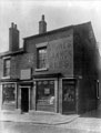 Grocer and off-licence, Woodside Lane