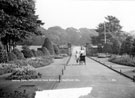 Entrance to Graves Park from Derbyshire Lane