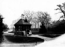 View: s11158 Drinking fountain, Endcliffe Park