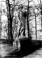 Fair Flora Monument, Eyam