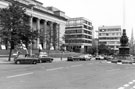 View: s23102 City Hall and Barkers Pool War Memorial with (centre) Fountain Precinct offices and (right) New Oxford House offices, Barkers Pool