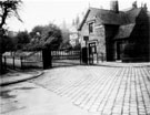 Old lodge on Wharncliffe Road (off Broomhall Road)