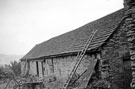 Cruck barn at Hazlehurst Farm, Hazlehurst Lane