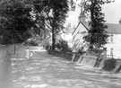 Richmond Road near Stubbing Lane. Fishpond Cottages on right. Wall on left belonged to the grounds of Beechy Knoll