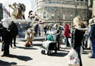 Publicity stunt for Ice Age 2 on Fargate