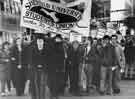 View: s41435 Students from the University of Sheffield march to the City Hall in a campaign over grants and housing benefit