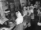 Dollier and buffer girls at Slack and Barlow (Sheffield) Ltd., cutlery manufacturers, Matilda Street