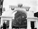 View: t07519 Royal visit of King Edward VII and Queen Alexandra. Decorative arch, Commercial Street  