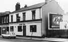 View: t09520 Royal Oak Hotel, No.17 Cemetery Road at the junction with Beeley Street 