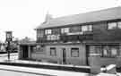 View: t09771 The Circus Tavern, (formerly the Basset public house), No.17 Cowper Avenue, Foxhill