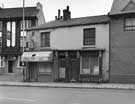 View: u08542 Attercliffe Road, showing (left) Travellers Inn, No.784 Attercliffe Road and Pat's Cafe .