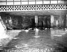 View: u08990 Culvert on the River Sheaf at Pond Hill Bridge