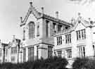 View: u10498 Collegiate School, Collegiate Crescent, boarding school for juniors and proprietary school for university for seniors. Became Sheffield Royal Grammar School in 1880s. In 1906, converted to Sheffield University's Teachers' College. 