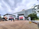 View: a05246 Main entrance to Sheffield Hallam University, Hallam Square