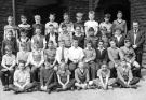 View: t12623 Class group, Whitby Road Junior School 