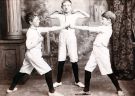 View: t13118 Unspecified group of children exercising